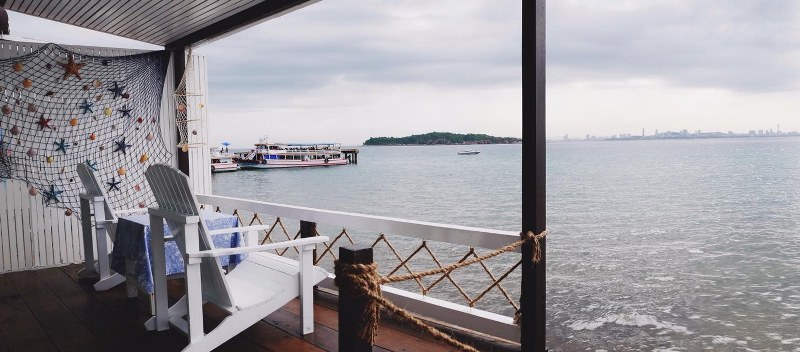 top 12+ ที่พักเกาะล้านราคาถูก 2567 ที่พักติดทะเล พักผ่อนสุดชิลล์