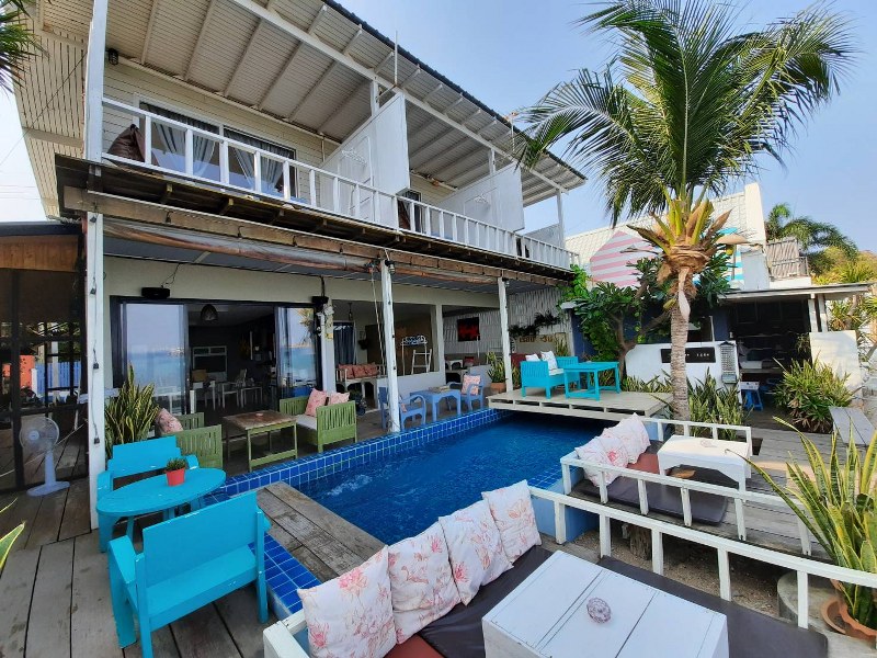 top 12+ ที่พักเกาะล้านราคาถูก 2567 ที่พักติดทะเล พักผ่อนสุดชิลล์