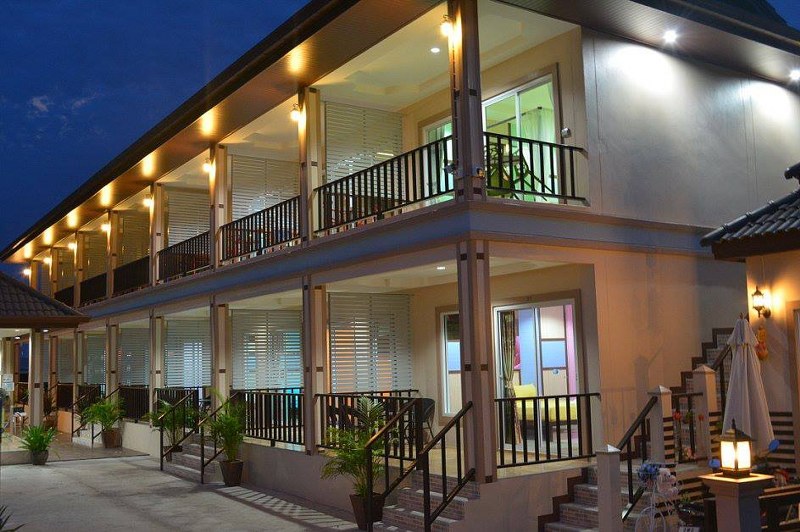 top 12+ ที่พักเกาะล้านราคาถูก 2567 ที่พักติดทะเล พักผ่อนสุดชิลล์