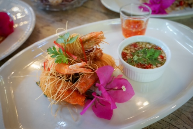 ร้านอาหารลำปาง : รวมร้านเด็ด เจ้าดังประจำจังหวัดลำปาง (ไม่ควรพลาด!)