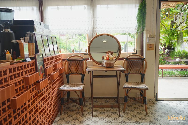 เที่ยวอุทัยธานี, คาเฟ่อุทัยธานี, ทัย คาฟ่, ทัย  คาเฟ่ขนมไทยในบ้านไม้วินเทจ สุดโฮมมี่ ขนมอร่อยมาก