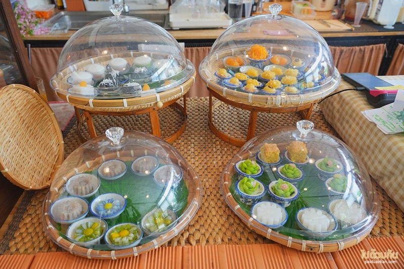 เที่ยวอุทัยธานี, คาเฟ่อุทัยธานี, ทัย คาฟ่, ทัย  คาเฟ่ขนมไทยในบ้านไม้วินเทจ สุดโฮมมี่ ขนมอร่อยมาก