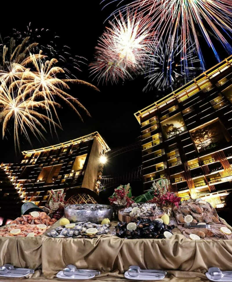 ร้านอาหารเคาท์ดาวน์ปีใหม่ 2023 (countdown 2023) รวมร้านดูพลุปีใหม่พัทยา บรรยากาศดีฟินพลุเต็มตา