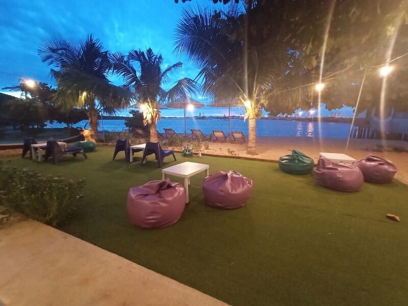 top 15+ คาเฟ่ศรีราชา 2567 คาเฟ่เปิดใหม่ ร้านกาแฟติดทะเล บรรยากาศดี