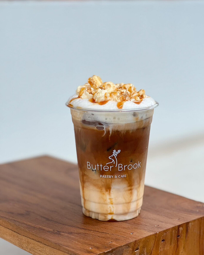 top 10+ คาเฟ่สุราษฎร์ธานี 2567 ถ่ายรูปสวย คาเฟ่เปิดใหม่ ติดทะเล ใกล้สนามบิน