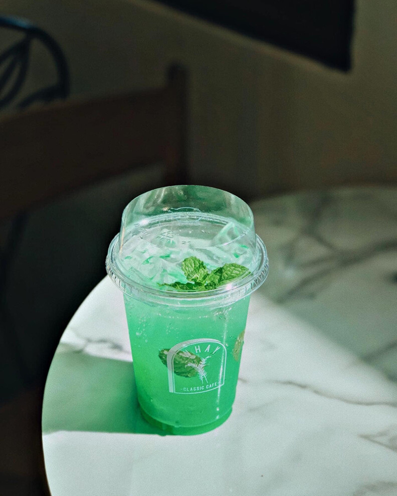 top 10+ คาเฟ่สุราษฎร์ธานี 2567 ถ่ายรูปสวย คาเฟ่เปิดใหม่ ติดทะเล ใกล้สนามบิน