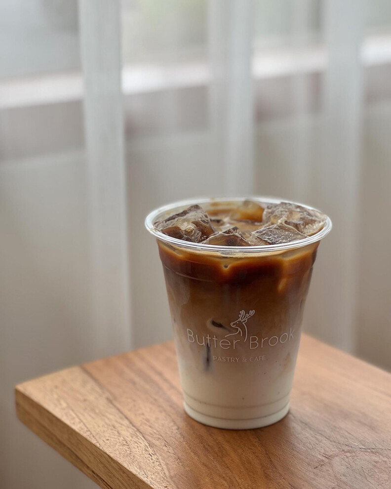 top 10+ คาเฟ่สุราษฎร์ธานี 2567 ถ่ายรูปสวย คาเฟ่เปิดใหม่ ติดทะเล ใกล้สนามบิน