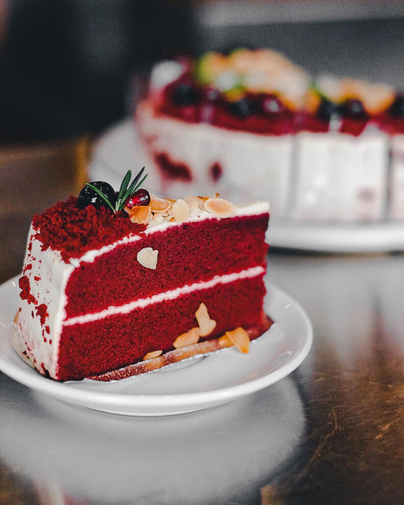 top 10+ คาเฟ่สุราษฎร์ธานี 2567 ถ่ายรูปสวย คาเฟ่เปิดใหม่ ติดทะเล ใกล้สนามบิน