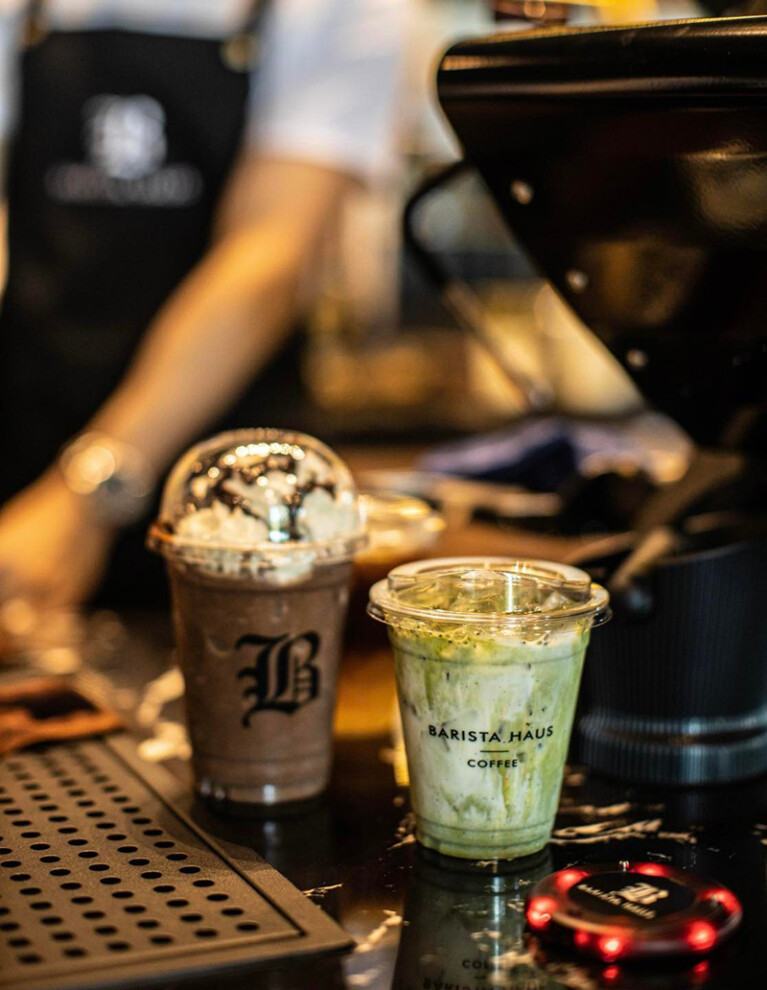 top 10+ คาเฟ่สุราษฎร์ธานี 2567 ถ่ายรูปสวย คาเฟ่เปิดใหม่ ติดทะเล ใกล้สนามบิน