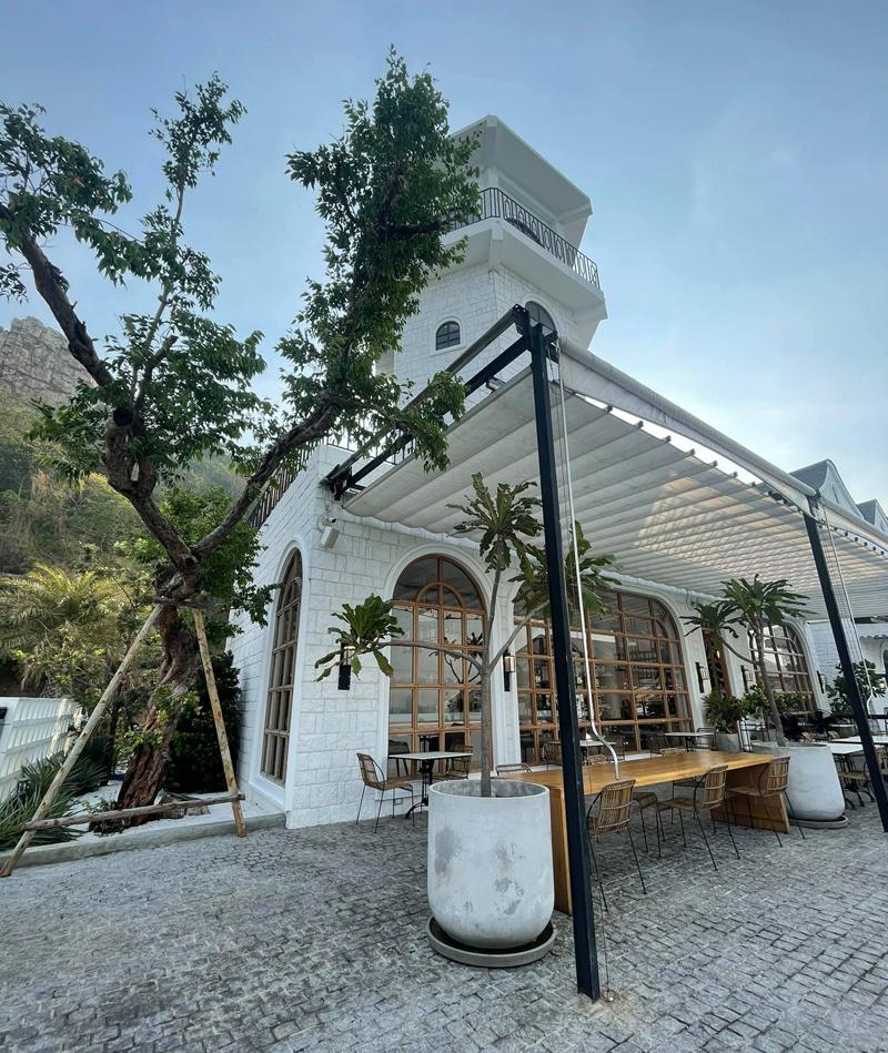 top 10+ คาเฟ่ชลบุรี บางแสน เปิดใหม่ ติดทะเล บรรยากาศดี