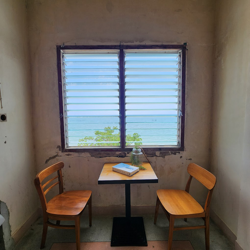 top 10+ คาเฟ่ชลบุรี บางแสน เปิดใหม่ ติดทะเล บรรยากาศดี