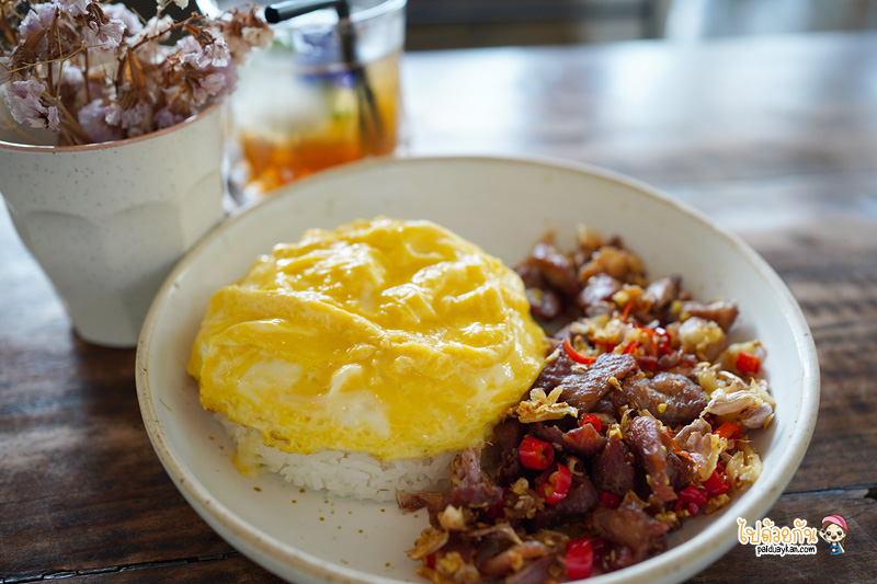 it eat cafe เชียงราย, อิฐ อี้ท คาเฟ่, คาเฟ่เชียงราย ร้านกาแฟเชียงราย, คาเฟ่ใกล้ไร่บุญรอด, ร้านกาแฟใกล้ไร่บุญรอด, it eat cafe คาเฟ่เชียงราย เรียบเก๋สไตล์ลอฟท์ ใกล้ไร่บุญรอด