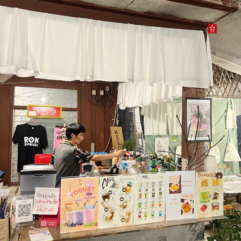 review chiang mai, คาเฟ่น้องแมว, คาเฟ่ลับ, คาเฟ่ลับเชียงใหม่, คาเฟ่เชียงใหม่, คาเฟ่แมว, คาเฟ่ในเมืองเชียงใหม่, มินิคาเฟ่, วิฬาร์คาเฟ่คนรักแมว เชียงใหม่