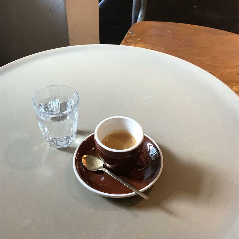 รวม cafe ย่านสุขุมวิท ขอบอกว่าเด็ดทั้งกาแฟ ทั้งบรรยากาศ จะพลาดได้หรอ?