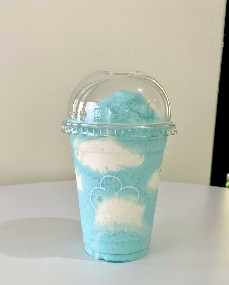 รวม cafe ย่านสุขุมวิท ขอบอกว่าเด็ดทั้งกาแฟ ทั้งบรรยากาศ จะพลาดได้หรอ?