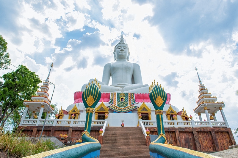 กู่เปือยน้อย, ขอนแก่น, จังหวัดขอนแก่น, จุดชมวิวช้างหินสี, จุดชมวิวหินช้างสี, ตลาดต้นตาล, ถนนคนเดินขอนแก่น, ที่เที่ยวขอนแก่น, ที่เที่ยวขอนแก่น 2567, น้ำตกตาดฟ้า, น้ำตกตาดฟ้า ภูเวียง, น้ำตกบ๋าหลวง, บึงแก่นนคร, ปราสาทเปือยน้อย, พระธาตุกู่ทอง, พระธาตุขามแก่น, พระมหาธาตุแก่นนคร, พิพิธภัณฑ์ไดโนเสาร์ ภูเวียง, ภูผาม่าน, วนอุทยานน้ำตกบ๋าหลวง, วัดทุ่งเศรษฐี, วัดพระธาตุขามแก่น, วัดพระบาทภูพานคำ, วัดหนองแวง, สวนสัตว์ขอนแก่น, อุทยานแห่งชาติน้ำพอง, อุทยานแห่งชาติภูผาม่าน, เขื่อนอุบลรัตน์, เที่ยวขอนแก่น, เที่ยวขอนแก่น 2024, เที่ยวขอนแก่น 2567, top 25+ ที่เที่ยวขอนแก่น [กรกฎาคม 2024] เมืองน่าเที่ยวแดนอีสาน ที่ต้องแวะเช็คอิน