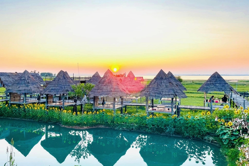 กู่เปือยน้อย, ขอนแก่น, จังหวัดขอนแก่น, จุดชมวิวช้างหินสี, จุดชมวิวหินช้างสี, ตลาดต้นตาล, ถนนคนเดินขอนแก่น, ที่เที่ยวขอนแก่น, ที่เที่ยวขอนแก่น 2567, น้ำตกตาดฟ้า, น้ำตกตาดฟ้า ภูเวียง, น้ำตกบ๋าหลวง, บึงแก่นนคร, ปราสาทเปือยน้อย, พระธาตุกู่ทอง, พระธาตุขามแก่น, พระมหาธาตุแก่นนคร, พิพิธภัณฑ์ไดโนเสาร์ ภูเวียง, ภูผาม่าน, วนอุทยานน้ำตกบ๋าหลวง, วัดทุ่งเศรษฐี, วัดพระธาตุขามแก่น, วัดพระบาทภูพานคำ, วัดหนองแวง, สวนสัตว์ขอนแก่น, อุทยานแห่งชาติน้ำพอง, อุทยานแห่งชาติภูผาม่าน, เขื่อนอุบลรัตน์, เที่ยวขอนแก่น, เที่ยวขอนแก่น 2024, เที่ยวขอนแก่น 2567, top 25+ ที่เที่ยวขอนแก่น [กรกฎาคม 2024] เมืองน่าเที่ยวแดนอีสาน ที่ต้องแวะเช็คอิน