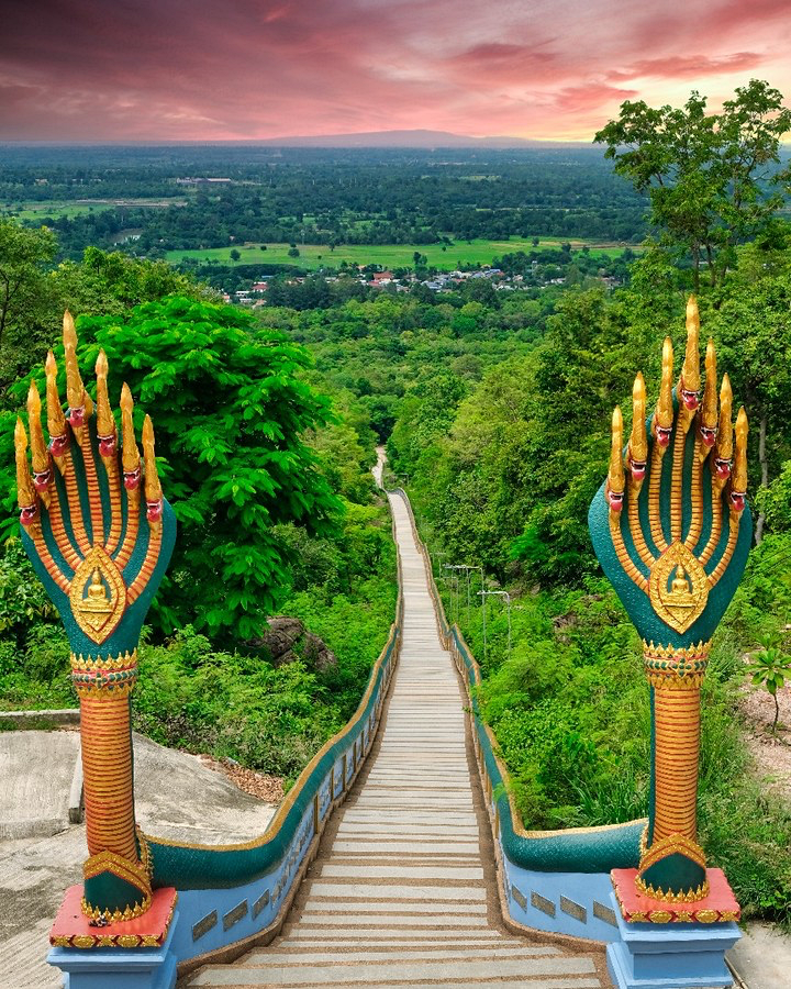 กู่เปือยน้อย, ขอนแก่น, จังหวัดขอนแก่น, จุดชมวิวช้างหินสี, จุดชมวิวหินช้างสี, ตลาดต้นตาล, ถนนคนเดินขอนแก่น, ที่เที่ยวขอนแก่น, ที่เที่ยวขอนแก่น 2567, น้ำตกตาดฟ้า, น้ำตกตาดฟ้า ภูเวียง, น้ำตกบ๋าหลวง, บึงแก่นนคร, ปราสาทเปือยน้อย, พระธาตุกู่ทอง, พระธาตุขามแก่น, พระมหาธาตุแก่นนคร, พิพิธภัณฑ์ไดโนเสาร์ ภูเวียง, ภูผาม่าน, วนอุทยานน้ำตกบ๋าหลวง, วัดทุ่งเศรษฐี, วัดพระธาตุขามแก่น, วัดพระบาทภูพานคำ, วัดหนองแวง, สวนสัตว์ขอนแก่น, อุทยานแห่งชาติน้ำพอง, อุทยานแห่งชาติภูผาม่าน, เขื่อนอุบลรัตน์, เที่ยวขอนแก่น, เที่ยวขอนแก่น 2024, เที่ยวขอนแก่น 2567, top 25+ ที่เที่ยวขอนแก่น [กรกฎาคม 2024] เมืองน่าเที่ยวแดนอีสาน ที่ต้องแวะเช็คอิน