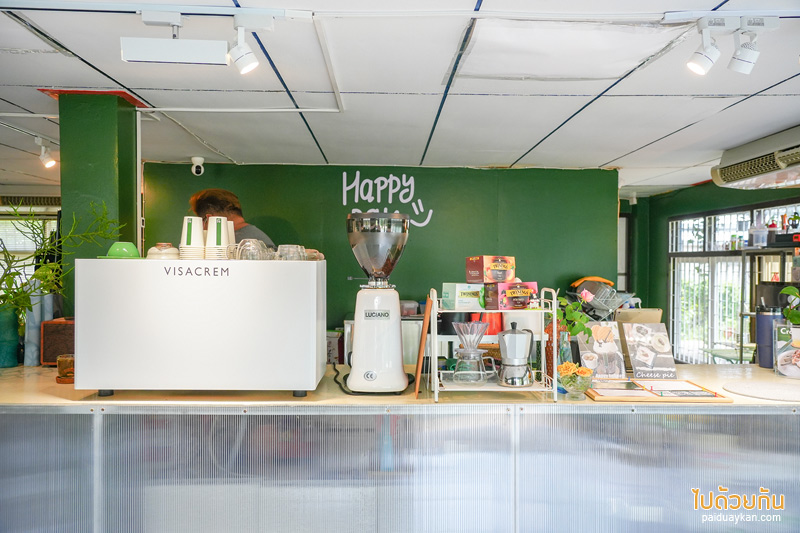 คาเฟ่ปราจีนบุรี, happy day cafe ปราจีนบุรี, happy day cafe ปราจีนบุรี คาเฟ่ในบ้านไม้สีขาวสไตล์โฮมมี่