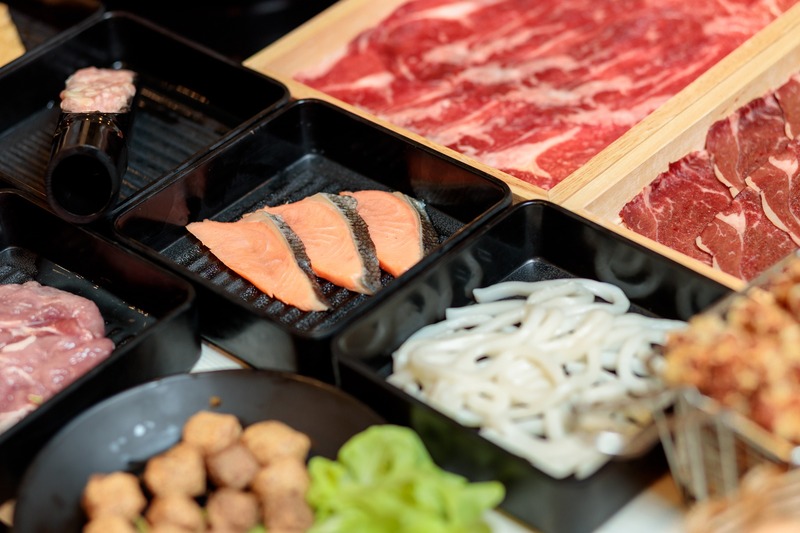 รวมร้านบุฟเฟ่ต์ ภูเก็ต อร่อยได้แบบไม่อั้น ชาบู ปิ้งย่าง อาหารญี่ปุ่น ราคาเบาๆ สุดคุ้ม!