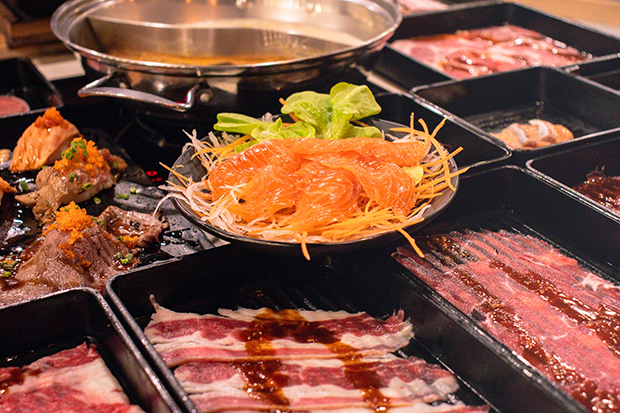 รวมร้านบุฟเฟ่ต์ ภูเก็ต อร่อยได้แบบไม่อั้น ชาบู ปิ้งย่าง อาหารญี่ปุ่น ราคาเบาๆ สุดคุ้ม!