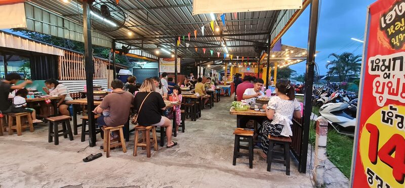 รวมร้านบุฟเฟ่ต์ ภูเก็ต อร่อยได้แบบไม่อั้น ชาบู ปิ้งย่าง อาหารญี่ปุ่น ราคาเบาๆ สุดคุ้ม!