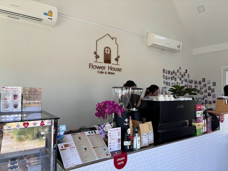 anacolly cafe’ & bistro, flower house cafe & bistro, lopburi zoo, the best ferns thailand, tong’au cafe & restaurant, กระเพรา & coffee, กางเต็นท์ ลพบุรี, คาเฟ่ลพบุรี, คุ้งท่าเลา, งานวัง ลพบุรี, งานวัง ลพบุรี 2567, งานแผ่นดินสมเด็จพระนารายณ์มหาราช, จุดชมวิวเขาพระยาเดินธง, ตลาดวิถีชุมชนคนโคกตูม, ตองอู คาเฟ่, ที่เที่ยวลพบุรี, ที่เที่ยวลพบุรี 2023, ที่เที่ยวลพบุรี 2024, ที่เที่ยวลพบุรี 2566, ที่เที่ยวลพบุรี 2567, ที่เที่ยวลพบุรี ธรรมชาติ, ที่เที่ยวลพบุรี ใกล้ฉัน, ที่เที่ยวใกล้ฉัน, ทุ่งทานตะวัน ลพบุรี, ทุ่งทานตะวันเขาจีนแล, ทุ่งทานตะวันแห่งแรกของไทย, น้ำตกวังก้านเหลือง, บ้านดินมดแดง, ปรางค์สามยอด, ปางแสดงธรรมจักรขนาดใหญ่ที่สุดในประเทศไทย, พระนารายณ์ราชนิเวศน์, พระปรางค์สามยอด, ภูซับเหล็ก, ภูซับเหล็ก ลพบุรี, รถไฟกลางน้ำ, ลพบุรี, ลพบุรี 2567, ละโว้, วัดคุ้งท่าเลา, วัดถ้ำเขาปรางค์, วัดพระศรีรัตนมหาธาตุ, วัดพระศรีรัตนมหาธาตุ ลพบุรี, วัดหนองนา, วัดหนุมานม่วง, วัดห้วยแก้ว, วัดเขาวงพระจันทร์, สวนดอกไม้ ลพบุรี, สวนสัตว์ ลพบุรี, สวนเฟิร์นไร่ทรัพย์ประยูร, สะพานกลางน้ำ ลพบุรี, สะพานผุดกลางน้ำ, สะพานผุดเขื่อนป่าสักชลสิทธิ์, อนาคอลลี่ คาเฟ่ แอนด์ บิสโทร, เขาพระยาเดินธง, เขาวงพระจันทร์, เขื่อนป่าสัก, เขื่อนป่าสักชลสิทธิ์, เจดีย์มหาเมตารัตนะรังษี, เจดีย์เก้ายอด ลพบุรี, เทศกาลนมัสการรอยพระพุทธบาท 2567, เที่ยวลพบุรี, เที่ยวลพบุรี 2567, top 20+ ที่เที่ยวลพบุรี [กรกฎาคม 2024] ชมศิลปะโบราณแสนงดงาม ทุ่งทานตะวันบานสะพรั่งสดใส