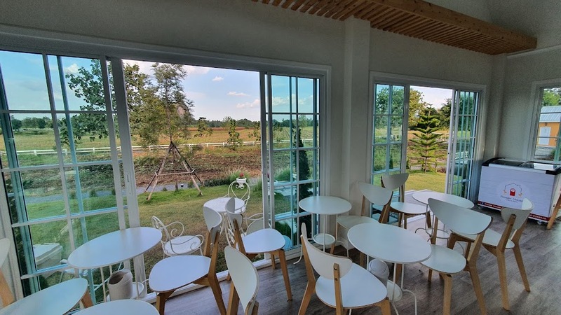 anacolly cafe’ & bistro, flower house cafe & bistro, lopburi zoo, the best ferns thailand, tong’au cafe & restaurant, กระเพรา & coffee, กางเต็นท์ ลพบุรี, คาเฟ่ลพบุรี, คุ้งท่าเลา, งานวัง ลพบุรี, งานวัง ลพบุรี 2567, งานแผ่นดินสมเด็จพระนารายณ์มหาราช, จุดชมวิวเขาพระยาเดินธง, ตลาดวิถีชุมชนคนโคกตูม, ตองอู คาเฟ่, ที่เที่ยวลพบุรี, ที่เที่ยวลพบุรี 2023, ที่เที่ยวลพบุรี 2024, ที่เที่ยวลพบุรี 2566, ที่เที่ยวลพบุรี 2567, ที่เที่ยวลพบุรี ธรรมชาติ, ที่เที่ยวลพบุรี ใกล้ฉัน, ที่เที่ยวใกล้ฉัน, ทุ่งทานตะวัน ลพบุรี, ทุ่งทานตะวันเขาจีนแล, ทุ่งทานตะวันแห่งแรกของไทย, น้ำตกวังก้านเหลือง, บ้านดินมดแดง, ปรางค์สามยอด, ปางแสดงธรรมจักรขนาดใหญ่ที่สุดในประเทศไทย, พระนารายณ์ราชนิเวศน์, พระปรางค์สามยอด, ภูซับเหล็ก, ภูซับเหล็ก ลพบุรี, รถไฟกลางน้ำ, ลพบุรี, ลพบุรี 2567, ละโว้, วัดคุ้งท่าเลา, วัดถ้ำเขาปรางค์, วัดพระศรีรัตนมหาธาตุ, วัดพระศรีรัตนมหาธาตุ ลพบุรี, วัดหนองนา, วัดหนุมานม่วง, วัดห้วยแก้ว, วัดเขาวงพระจันทร์, สวนดอกไม้ ลพบุรี, สวนสัตว์ ลพบุรี, สวนเฟิร์นไร่ทรัพย์ประยูร, สะพานกลางน้ำ ลพบุรี, สะพานผุดกลางน้ำ, สะพานผุดเขื่อนป่าสักชลสิทธิ์, อนาคอลลี่ คาเฟ่ แอนด์ บิสโทร, เขาพระยาเดินธง, เขาวงพระจันทร์, เขื่อนป่าสัก, เขื่อนป่าสักชลสิทธิ์, เจดีย์มหาเมตารัตนะรังษี, เจดีย์เก้ายอด ลพบุรี, เทศกาลนมัสการรอยพระพุทธบาท 2567, เที่ยวลพบุรี, เที่ยวลพบุรี 2567, top 20+ ที่เที่ยวลพบุรี [กรกฎาคม 2024] ชมศิลปะโบราณแสนงดงาม ทุ่งทานตะวันบานสะพรั่งสดใส