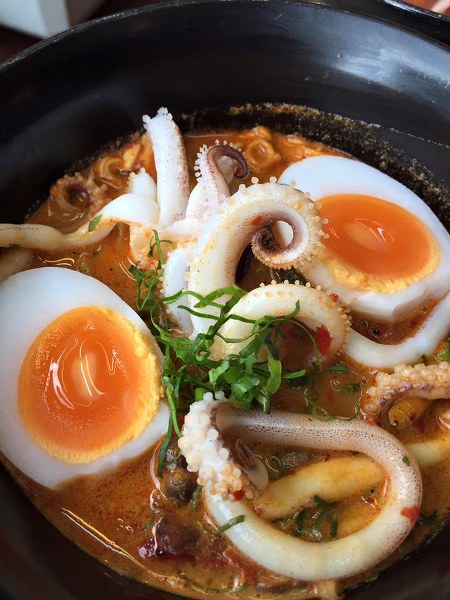 เปิดลายแทง 4 ร้านก๋วยเตี๋ยวต้มยำ กรุงเทพ แซ่บซี๊ด สะใจ