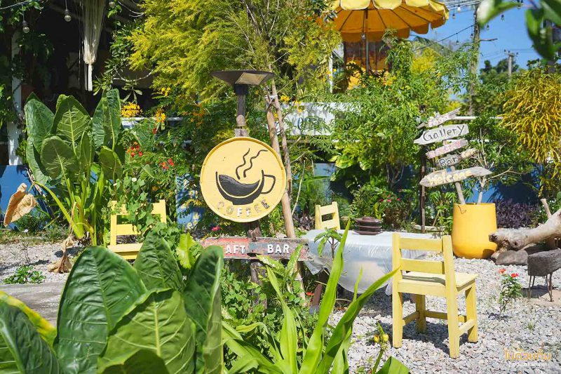 คาเฟ่ชุมพร, คาเฟ่ปะทิว, จาคะ คาเฟ่, จาคะ คราฟ คาเฟ่ ปะทิว จิบเครื่องดื่ม เสพงานศิลป์