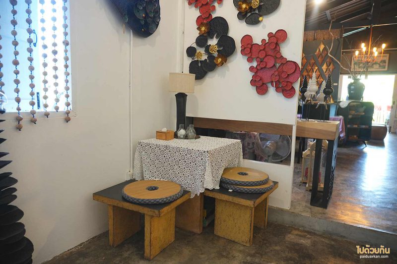 คาเฟ่ชุมพร, คาเฟ่ปะทิว, จาคะ คาเฟ่, จาคะ คราฟ คาเฟ่ ปะทิว จิบเครื่องดื่ม เสพงานศิลป์