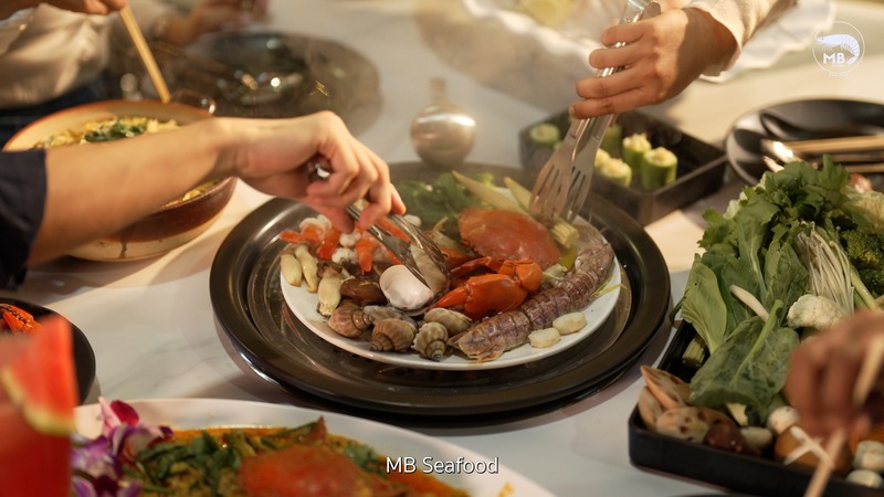 รวมร้านอาหารทะเล ภูเก็ต วัตถุดิบสดใหม่ รสชาติอร่อย สายซีฟู้ดห้ามพลาด!!