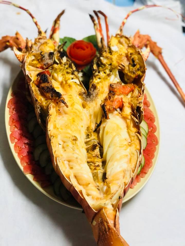 รวมร้านอาหารทะเล ภูเก็ต วัตถุดิบสดใหม่ รสชาติอร่อย สายซีฟู้ดห้ามพลาด!!