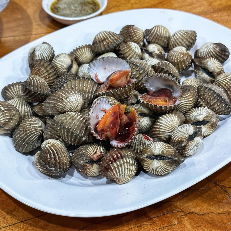 รวมร้านอาหารทะเล ภูเก็ต วัตถุดิบสดใหม่ รสชาติอร่อย สายซีฟู้ดห้ามพลาด!!