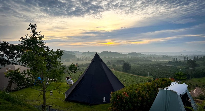 top 8+ ลานกางเต็นท์เปิดใหม่ 2567 จุดกางเต็นท์ใกล้กรุงเทพ สายแคมป์ปิ้งห้ามพลาด