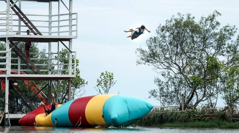 top 10+ โฮมสเตย์ที่พักสุดชิลเเถมกินปูทะเล+ซีฟู้ดจัดเต็มไม่อั้นฟรี! (งบไม่เกินคนละ 2,000 บาท) @จันทบุรี