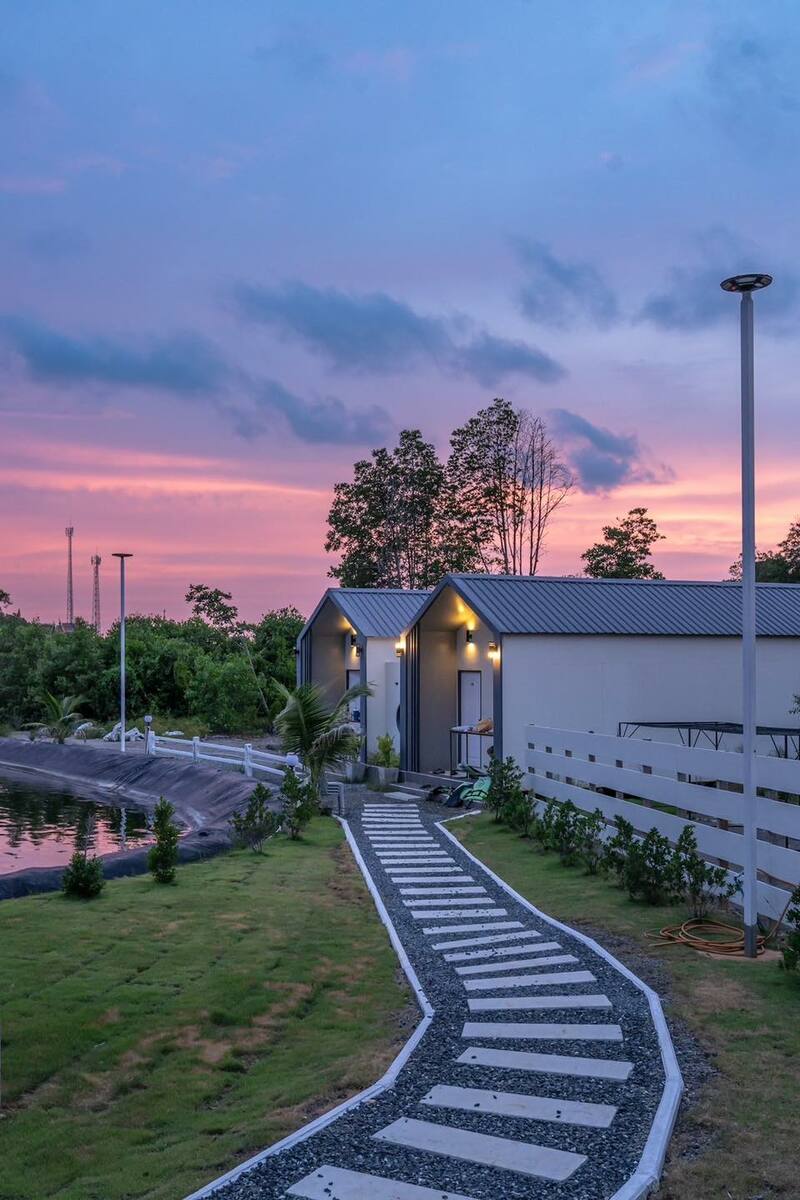 top 10+ โฮมสเตย์ที่พักสุดชิลเเถมกินปูทะเล+ซีฟู้ดจัดเต็มไม่อั้นฟรี! (งบไม่เกินคนละ 2,000 บาท) @จันทบุรี