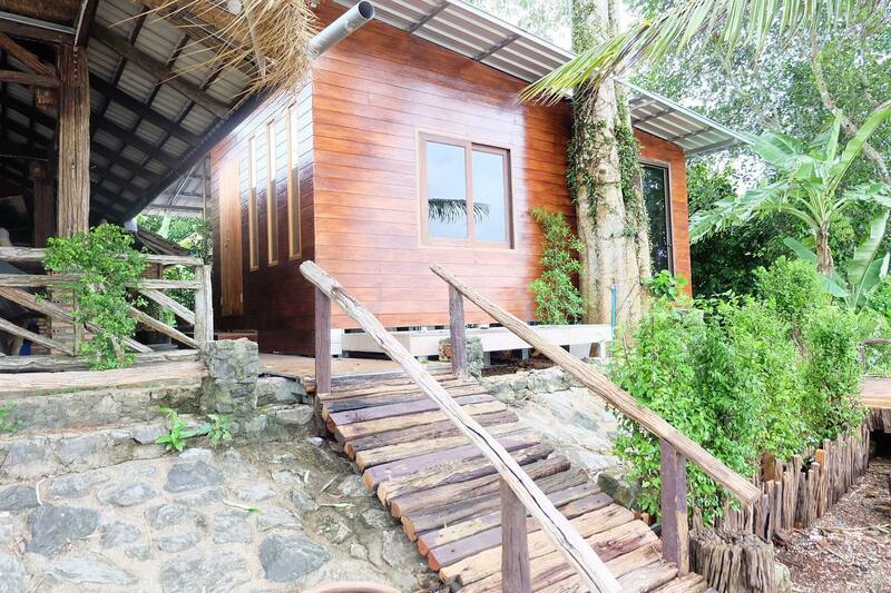 top 10+ โฮมสเตย์ที่พักสุดชิลเเถมกินปูทะเล+ซีฟู้ดจัดเต็มไม่อั้นฟรี! (งบไม่เกินคนละ 2,000 บาท) @จันทบุรี