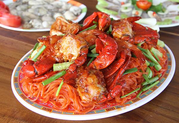 top 10+ โฮมสเตย์ที่พักสุดชิลเเถมกินปูทะเล+ซีฟู้ดจัดเต็มไม่อั้นฟรี! (งบไม่เกินคนละ 2,000 บาท) @จันทบุรี