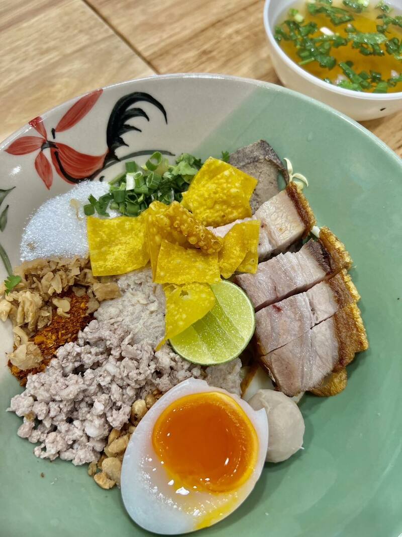 ก๋วยเตี๋ยวต้มยำ โบราณ รวม 23 ร้านเด็ด เมนูเผ็ดโดนใจ รวมมาทั้งร้านดัง ร้านเก่าแก่!!