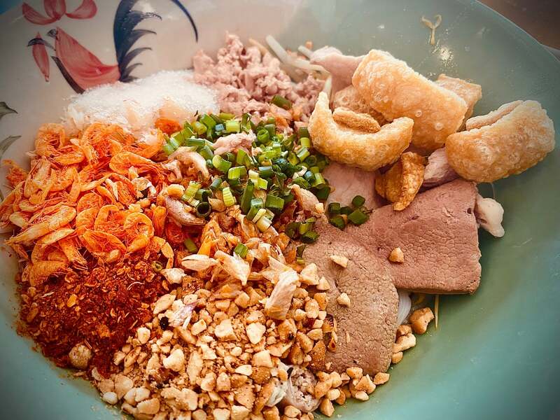 ก๋วยเตี๋ยวต้มยำ โบราณ รวม 23 ร้านเด็ด เมนูเผ็ดโดนใจ รวมมาทั้งร้านดัง ร้านเก่าแก่!!