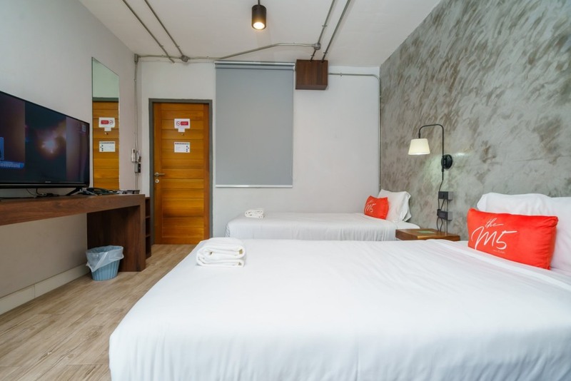 7 เดย์ พรีเมียม ดอนเมือง, amari don muang airport bangkok hotel, b-your home hotel don mueang, big smile, diamond & rust hostel, miracle grand convention hotel, nidhra residence, sleep owl hostel, the journey hotel laksi, zzz hostel, ทริปเปิลซี โฮสเทล ดอนเมือง, ที่พัก ดอนเมือง, ที่พัก ใกล้สนามบินดอนเมือง, ที่พักดอนเมือง, ที่พักดอนเมือง 2024, ที่พักดอนเมือง 2567, ที่พักสนามบินดอนเมือง, ที่พักสนามบินดอนเมือง 2024, ที่พักสนามบินดอนเมือง 2567, ที่พักใกล้ดอนเมือง, ที่พักใกล้ดอนเมือง 2024, ที่พักใกล้ดอนเมือง 2567, ที่พักใกล้สนามบินดอนเมือง 2567, นิทรา เรสซิเดนซ์, บี-ยัวร์ โฮม โฮเทล ดอนเมือง, สนามบินดอนเมือง, สลีพ อาวล์ โฮสเทล, แนป แอท 265 ดอนเมือง, โรงแรม big smile, โรงแรม แถวดอนเมือง, โรงแรม ใกล้ดอนเมือง, โรงแรม ใกล้สนามบินดอนเมือง, โรงแรมดอนเมือง, โรงแรมดอนเมืองเพลส, โรงแรมนารา, โรงแรมมิราเคิล แกรนด์ คอนเวนชั่น, โรงแรมเดอะ เจอร์นีย์ หลักสี่, โรงแรมใกล้สนามบินดอนเมือง, โฮสเทล สนามบินดอนเมือง, ไดมอนด์ แอนด์ รัส โฮเทล, top 20+ โรงแรม ใกล้สนามบินดอนเมือง อัปเดต 2024 เดินทางสะดวก เหมาะกับนักเดินทาง