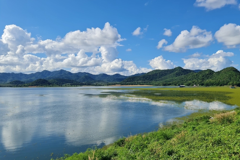 beachgoers, bueng bua nature education center, camping, cha-am-hua hin, crocodile show, drip rim lay, elastic walking, elephants show, flaming milk tea, fresh seafood, haad sam phraya, hin walking street, hua hin district, hua hin night market, hua hin safari & adventure park, huay mongkol temple, instagram spot, kaeng krachan national park, khao dang viewpoint, khao hin lek fai, khao hin lek fai view point, khao sam roi yot national park, khao takiab beach, khao tao reservoir, ladder walking, leisurely stroll, luxurious options, memory house, memory house cafe huahin, near bangkok, pa la-u waterfall, panoramic view, phraya nakron cave, popular seaside, prachuap khiri khan, pranburi dam, pranburi forest park, pranburi river, rajabhakti park, regent beach, rope climbing, sai noi beach, sam phraya beach, seen space hua hin, skoop beach cafe hua hin, suan son beach, suan son pradipat, suan son pradiphat, thao kosa forest park, three sugar palms, three sugar palms at paknam pran, tigers show, top seacret beach cafe, tree top adventure park huahin, vana nava water jungle, vana varin resort, wat khao takiab, zip lines, จุดชมวิว เขาหินเหล็กไฟ, ชายหาดหัวหิน, ซีนสเปซ หัวหิน, ตลาดชิเคด้า, ตลาดแทมมารีน, ตลาดโต้รุ่งหัวหิน, ถนนคนเดินหัวหิน, ที่เที่ยวหัวหิน, ที่เที่ยวหัวหิน 2024, ที่เที่ยวหัวหิน 2565, ที่เที่ยวหัวหิน 2567, วัดห้วยมงคล, วัดเขาตะเกียบ, สถานีรถไฟหัวหิน, สวนน้ำ วานา นาวา, สวนน้ำ วานา นาวา วอเตอร์ จังเกิ้ล, สวนสนประดิพัทธ์, หัวหิน, หัวหิน 2024, หัวหิน 2567, หาดสวนสน, หาดหัวหิน, หาดเขาตะเกียบ, อ่างเก็บน้ำเขาเต่า, อุทยานราชภักดิ์, เที่ยวหัวหิน, top 30+ ที่เที่ยวหัวหิน ยอดฮิต [กรกฎาคม 2024] พักผ่อนใกล้กรุง ผ่อนคลายไปกับธรรมชาติ