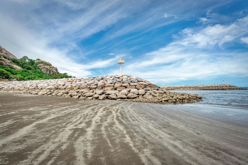beachgoers, bueng bua nature education center, camping, cha-am-hua hin, crocodile show, drip rim lay, elastic walking, elephants show, flaming milk tea, fresh seafood, haad sam phraya, hin walking street, hua hin district, hua hin night market, hua hin safari & adventure park, huay mongkol temple, instagram spot, kaeng krachan national park, khao dang viewpoint, khao hin lek fai, khao hin lek fai view point, khao sam roi yot national park, khao takiab beach, khao tao reservoir, ladder walking, leisurely stroll, luxurious options, memory house, memory house cafe huahin, near bangkok, pa la-u waterfall, panoramic view, phraya nakron cave, popular seaside, prachuap khiri khan, pranburi dam, pranburi forest park, pranburi river, rajabhakti park, regent beach, rope climbing, sai noi beach, sam phraya beach, seen space hua hin, skoop beach cafe hua hin, suan son beach, suan son pradipat, suan son pradiphat, thao kosa forest park, three sugar palms, three sugar palms at paknam pran, tigers show, top seacret beach cafe, tree top adventure park huahin, vana nava water jungle, vana varin resort, wat khao takiab, zip lines, จุดชมวิว เขาหินเหล็กไฟ, ชายหาดหัวหิน, ซีนสเปซ หัวหิน, ตลาดชิเคด้า, ตลาดแทมมารีน, ตลาดโต้รุ่งหัวหิน, ถนนคนเดินหัวหิน, ที่เที่ยวหัวหิน, ที่เที่ยวหัวหิน 2024, ที่เที่ยวหัวหิน 2565, ที่เที่ยวหัวหิน 2567, วัดห้วยมงคล, วัดเขาตะเกียบ, สถานีรถไฟหัวหิน, สวนน้ำ วานา นาวา, สวนน้ำ วานา นาวา วอเตอร์ จังเกิ้ล, สวนสนประดิพัทธ์, หัวหิน, หัวหิน 2024, หัวหิน 2567, หาดสวนสน, หาดหัวหิน, หาดเขาตะเกียบ, อ่างเก็บน้ำเขาเต่า, อุทยานราชภักดิ์, เที่ยวหัวหิน, top 30+ ที่เที่ยวหัวหิน ยอดฮิต [กรกฎาคม 2024] พักผ่อนใกล้กรุง ผ่อนคลายไปกับธรรมชาติ