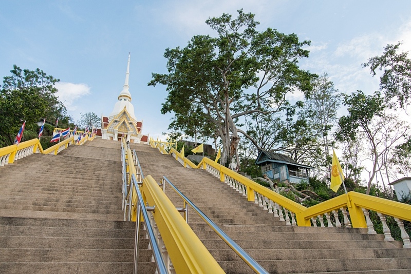 beachgoers, bueng bua nature education center, camping, cha-am-hua hin, crocodile show, drip rim lay, elastic walking, elephants show, flaming milk tea, fresh seafood, haad sam phraya, hin walking street, hua hin district, hua hin night market, hua hin safari & adventure park, huay mongkol temple, instagram spot, kaeng krachan national park, khao dang viewpoint, khao hin lek fai, khao hin lek fai view point, khao sam roi yot national park, khao takiab beach, khao tao reservoir, ladder walking, leisurely stroll, luxurious options, memory house, memory house cafe huahin, near bangkok, pa la-u waterfall, panoramic view, phraya nakron cave, popular seaside, prachuap khiri khan, pranburi dam, pranburi forest park, pranburi river, rajabhakti park, regent beach, rope climbing, sai noi beach, sam phraya beach, seen space hua hin, skoop beach cafe hua hin, suan son beach, suan son pradipat, suan son pradiphat, thao kosa forest park, three sugar palms, three sugar palms at paknam pran, tigers show, top seacret beach cafe, tree top adventure park huahin, vana nava water jungle, vana varin resort, wat khao takiab, zip lines, จุดชมวิว เขาหินเหล็กไฟ, ชายหาดหัวหิน, ซีนสเปซ หัวหิน, ตลาดชิเคด้า, ตลาดแทมมารีน, ตลาดโต้รุ่งหัวหิน, ถนนคนเดินหัวหิน, ที่เที่ยวหัวหิน, ที่เที่ยวหัวหิน 2024, ที่เที่ยวหัวหิน 2565, ที่เที่ยวหัวหิน 2567, วัดห้วยมงคล, วัดเขาตะเกียบ, สถานีรถไฟหัวหิน, สวนน้ำ วานา นาวา, สวนน้ำ วานา นาวา วอเตอร์ จังเกิ้ล, สวนสนประดิพัทธ์, หัวหิน, หัวหิน 2024, หัวหิน 2567, หาดสวนสน, หาดหัวหิน, หาดเขาตะเกียบ, อ่างเก็บน้ำเขาเต่า, อุทยานราชภักดิ์, เที่ยวหัวหิน, top 30+ ที่เที่ยวหัวหิน ยอดฮิต [กรกฎาคม 2024] พักผ่อนใกล้กรุง ผ่อนคลายไปกับธรรมชาติ