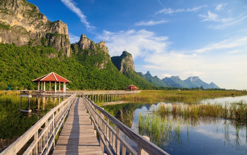 beachgoers, bueng bua nature education center, camping, cha-am-hua hin, crocodile show, drip rim lay, elastic walking, elephants show, flaming milk tea, fresh seafood, haad sam phraya, hin walking street, hua hin district, hua hin night market, hua hin safari & adventure park, huay mongkol temple, instagram spot, kaeng krachan national park, khao dang viewpoint, khao hin lek fai, khao hin lek fai view point, khao sam roi yot national park, khao takiab beach, khao tao reservoir, ladder walking, leisurely stroll, luxurious options, memory house, memory house cafe huahin, near bangkok, pa la-u waterfall, panoramic view, phraya nakron cave, popular seaside, prachuap khiri khan, pranburi dam, pranburi forest park, pranburi river, rajabhakti park, regent beach, rope climbing, sai noi beach, sam phraya beach, seen space hua hin, skoop beach cafe hua hin, suan son beach, suan son pradipat, suan son pradiphat, thao kosa forest park, three sugar palms, three sugar palms at paknam pran, tigers show, top seacret beach cafe, tree top adventure park huahin, vana nava water jungle, vana varin resort, wat khao takiab, zip lines, จุดชมวิว เขาหินเหล็กไฟ, ชายหาดหัวหิน, ซีนสเปซ หัวหิน, ตลาดชิเคด้า, ตลาดแทมมารีน, ตลาดโต้รุ่งหัวหิน, ถนนคนเดินหัวหิน, ที่เที่ยวหัวหิน, ที่เที่ยวหัวหิน 2024, ที่เที่ยวหัวหิน 2565, ที่เที่ยวหัวหิน 2567, วัดห้วยมงคล, วัดเขาตะเกียบ, สถานีรถไฟหัวหิน, สวนน้ำ วานา นาวา, สวนน้ำ วานา นาวา วอเตอร์ จังเกิ้ล, สวนสนประดิพัทธ์, หัวหิน, หัวหิน 2024, หัวหิน 2567, หาดสวนสน, หาดหัวหิน, หาดเขาตะเกียบ, อ่างเก็บน้ำเขาเต่า, อุทยานราชภักดิ์, เที่ยวหัวหิน, top 30+ ที่เที่ยวหัวหิน ยอดฮิต [กรกฎาคม 2024] พักผ่อนใกล้กรุง ผ่อนคลายไปกับธรรมชาติ