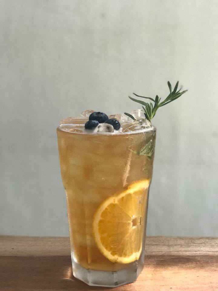 คาเฟ่พัทยา : 22 คาเฟ่พัทยาถ่ายรูปสวย เช็คอินเก๋ๆ ไม่ควรพลาด