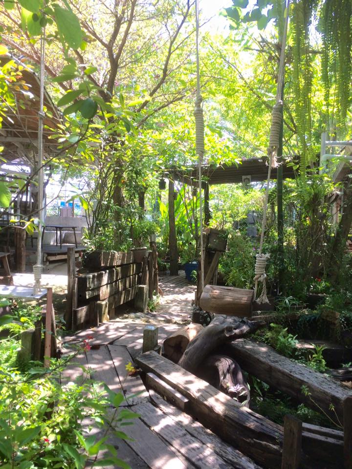 คาเฟ่พัทยา : 22 คาเฟ่พัทยาถ่ายรูปสวย เช็คอินเก๋ๆ ไม่ควรพลาด