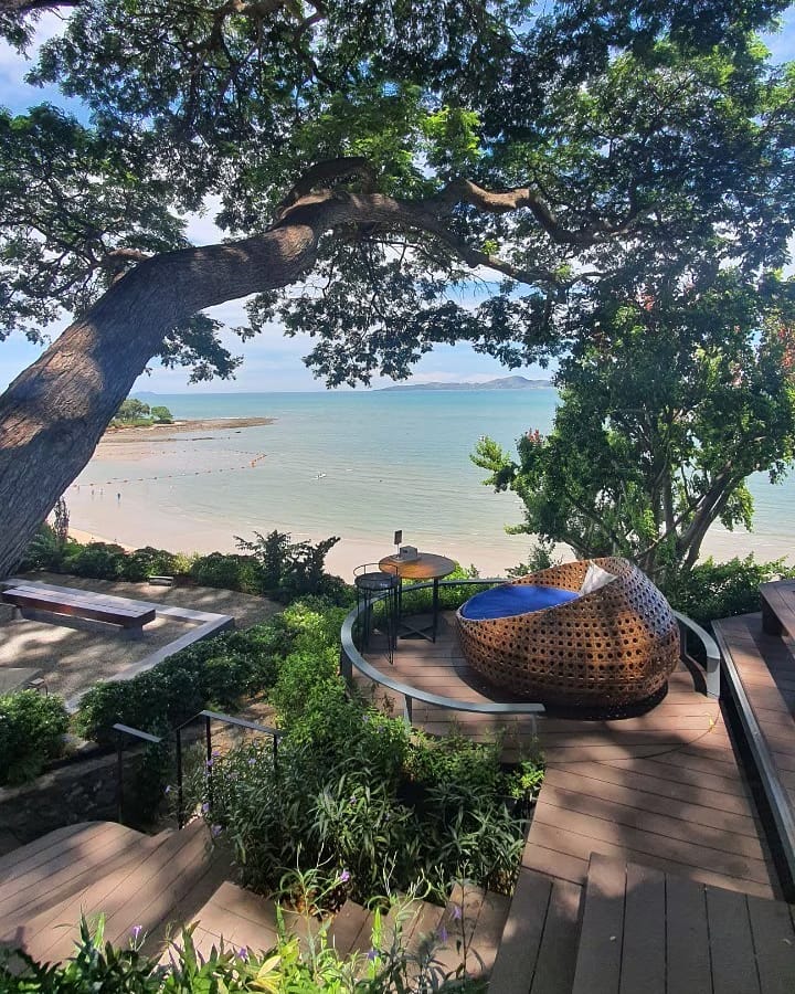 คาเฟ่พัทยา : 22 คาเฟ่พัทยาถ่ายรูปสวย เช็คอินเก๋ๆ ไม่ควรพลาด