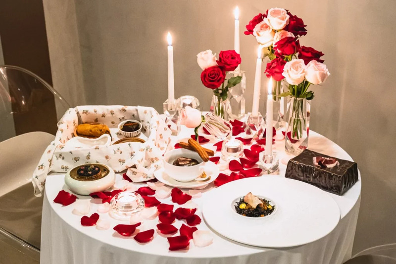 top 20+ ร้านอาหารวาเลนไทน์ 2024 บรรยากาศโรแมนติก พร้อมโปรโมชั่นสุดพิเศษ